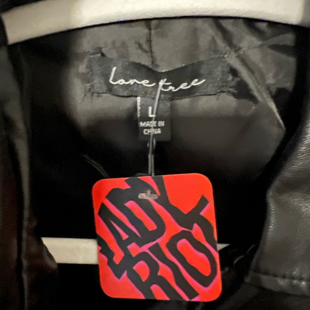 NWT leather jacket - Picture 3 of 4